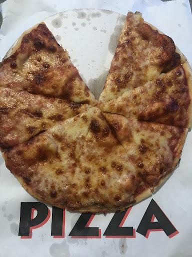 Joe's Italian Pizza in Springfield (not Lincoln)